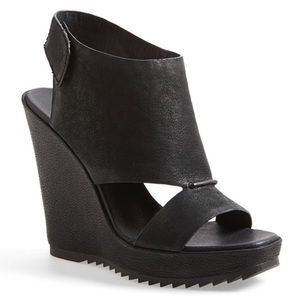 Vince Camuto Wedges
